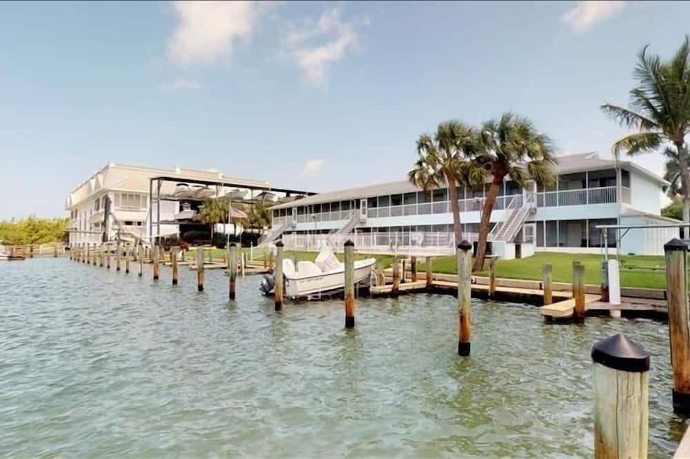 Photo of Outdoor in Isles of Capri