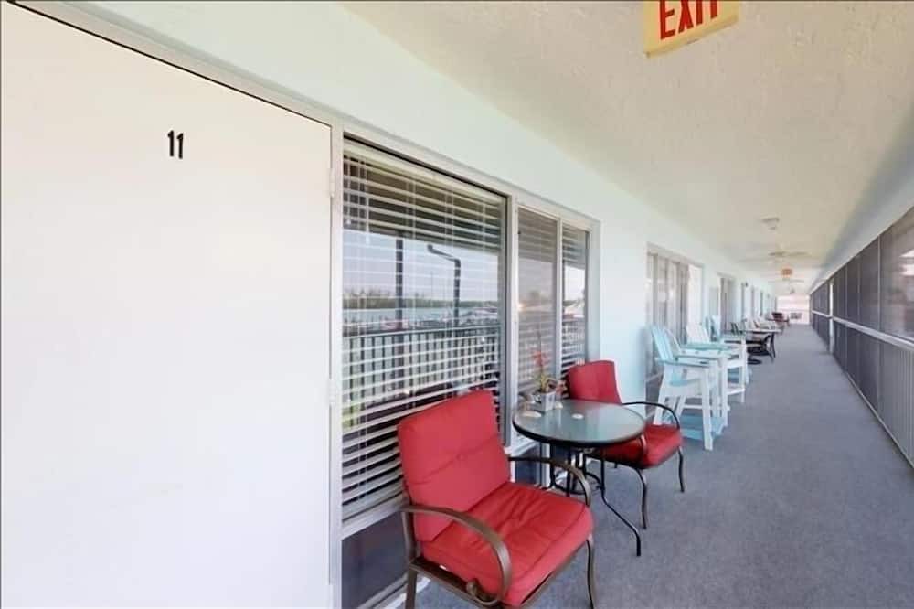 Photo of Patio Balcony in Isles of Capri