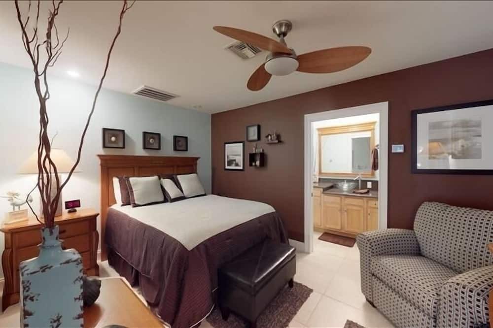 Photo of Bedroom in Isles of Capri