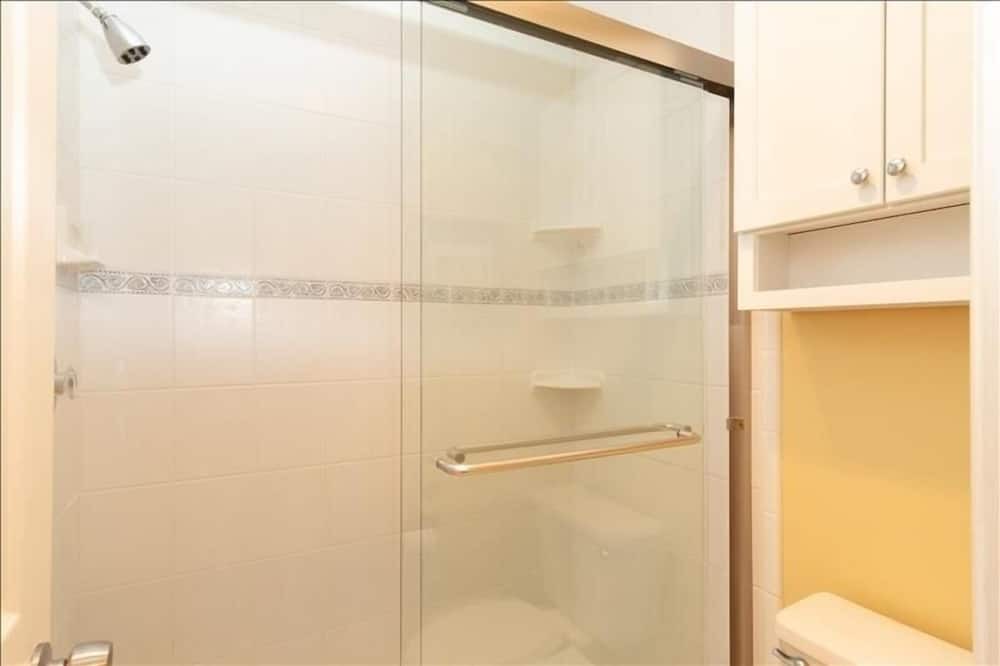 Photo of Bathroom in Hammock Bay