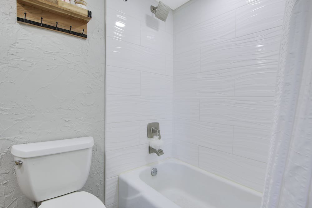 Photo of Bathroom in Jupiter