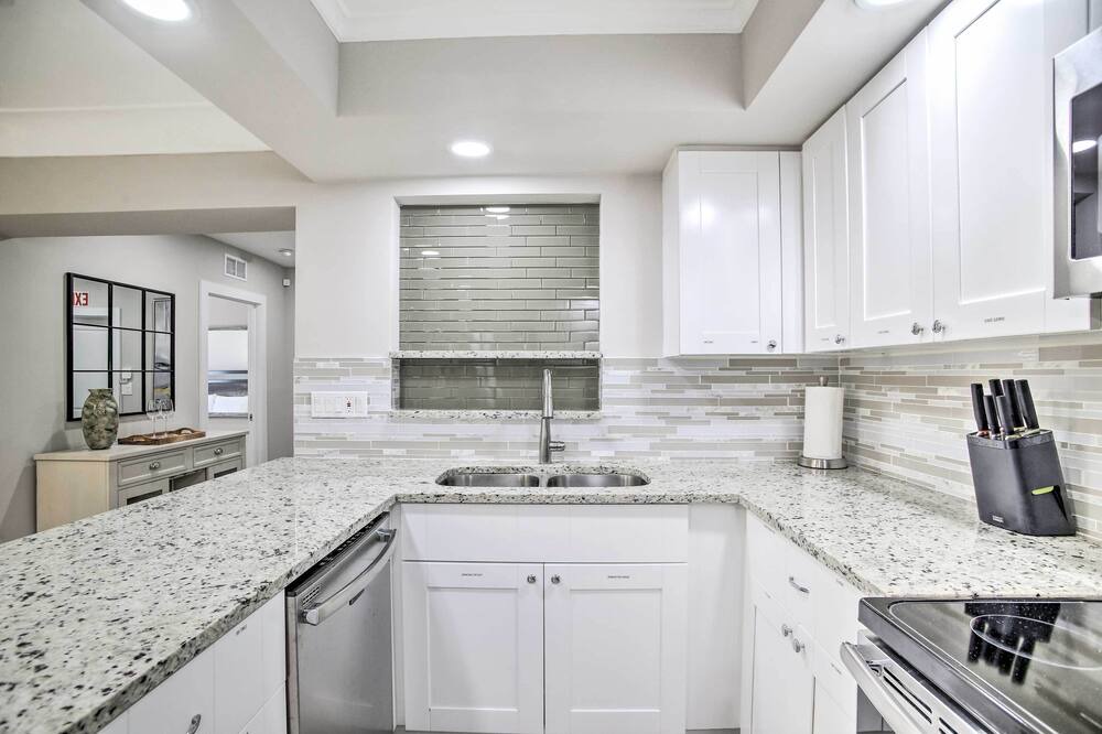 Photo of Kitchen in Coral Ridge Isles