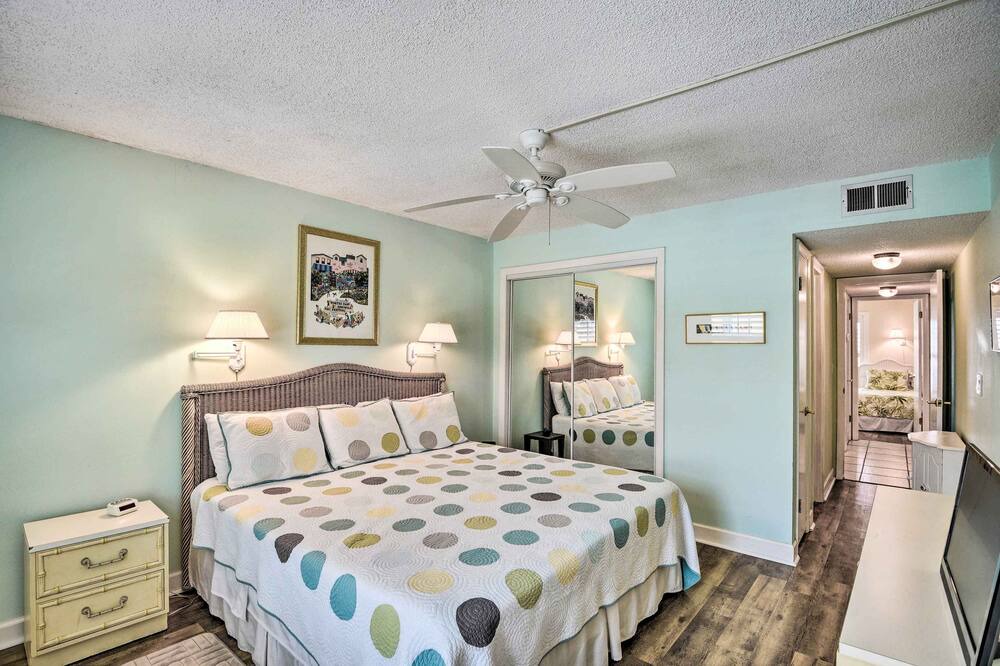 Photo of Bedroom in Point East