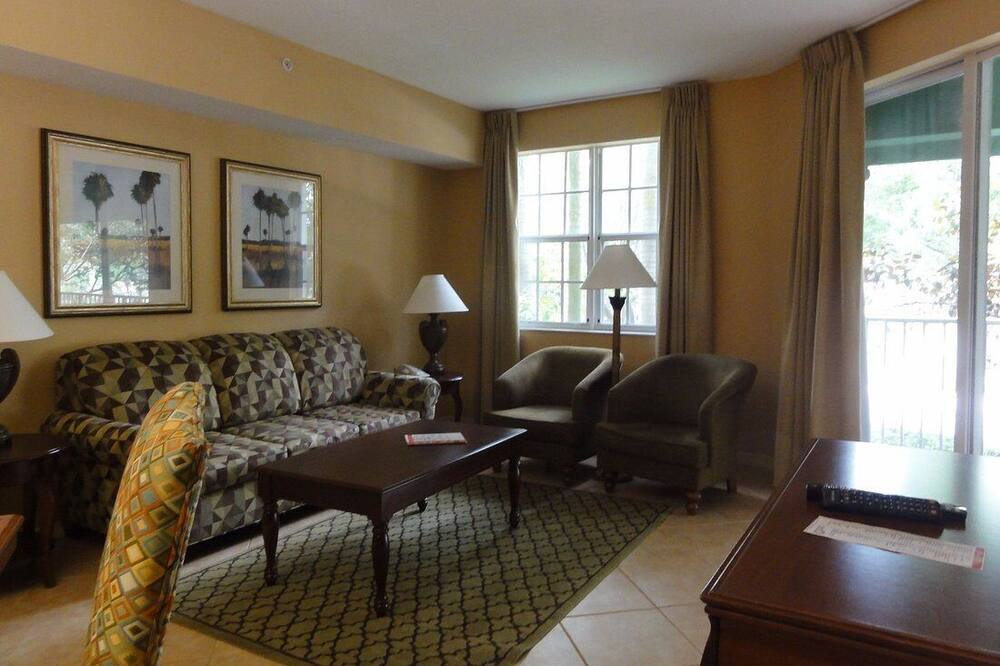 Photo of Livingroom in Weston