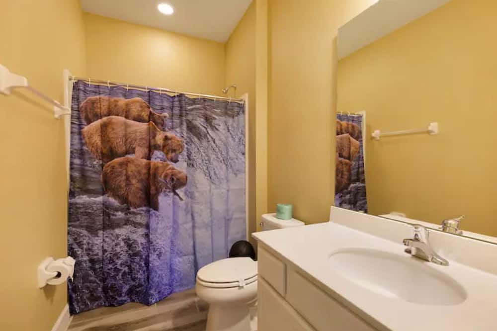 Photo of Bathroom in Briargrove