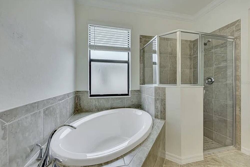 Photo of Bathroom in Gran Paradiso