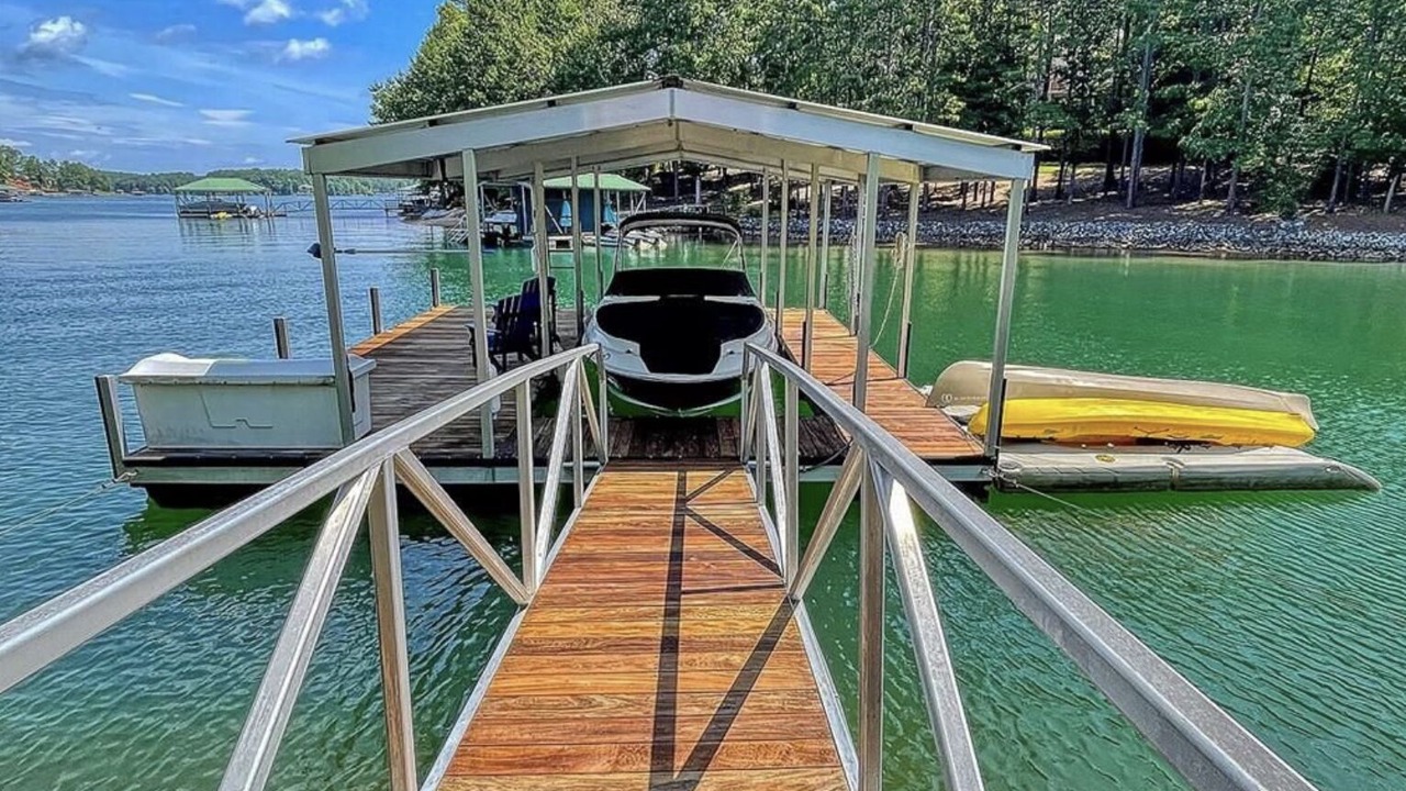Photo of Outdoor in Seneca