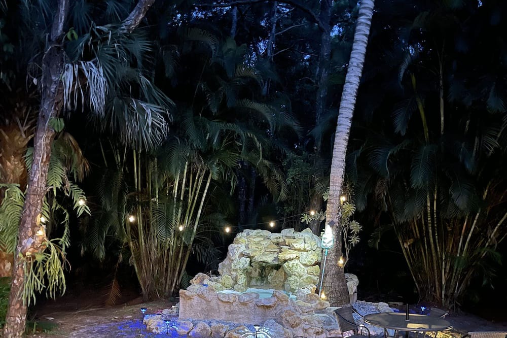 Photo of Outdoor in Jupiter Farms