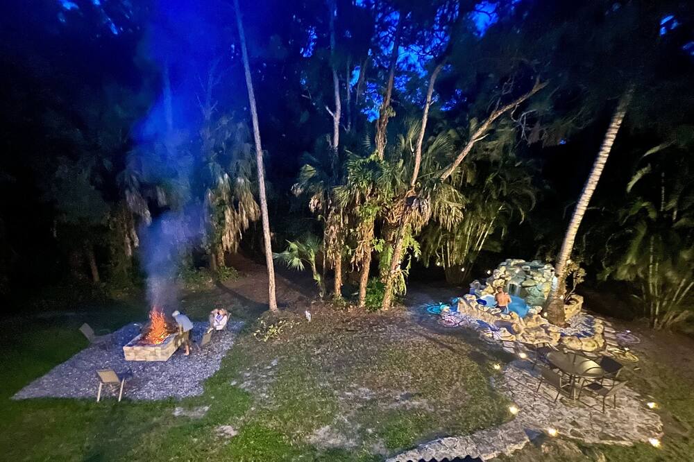 Photo of Outdoor in Jupiter Farms