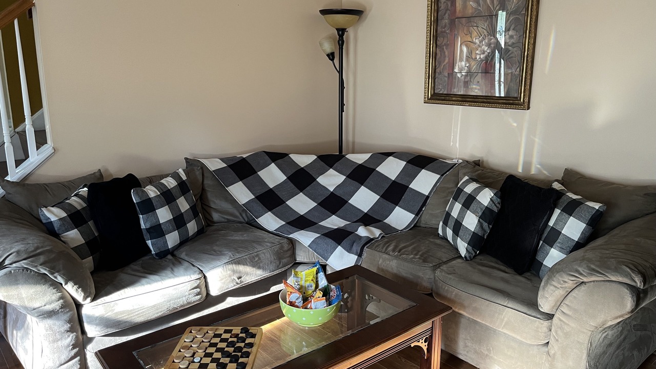 Photo of Livingroom in Lexington