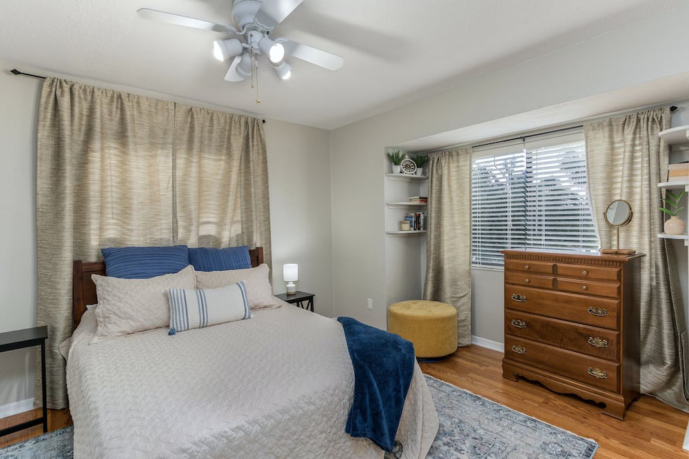 Photo of Bedroom in Daytona Beach
