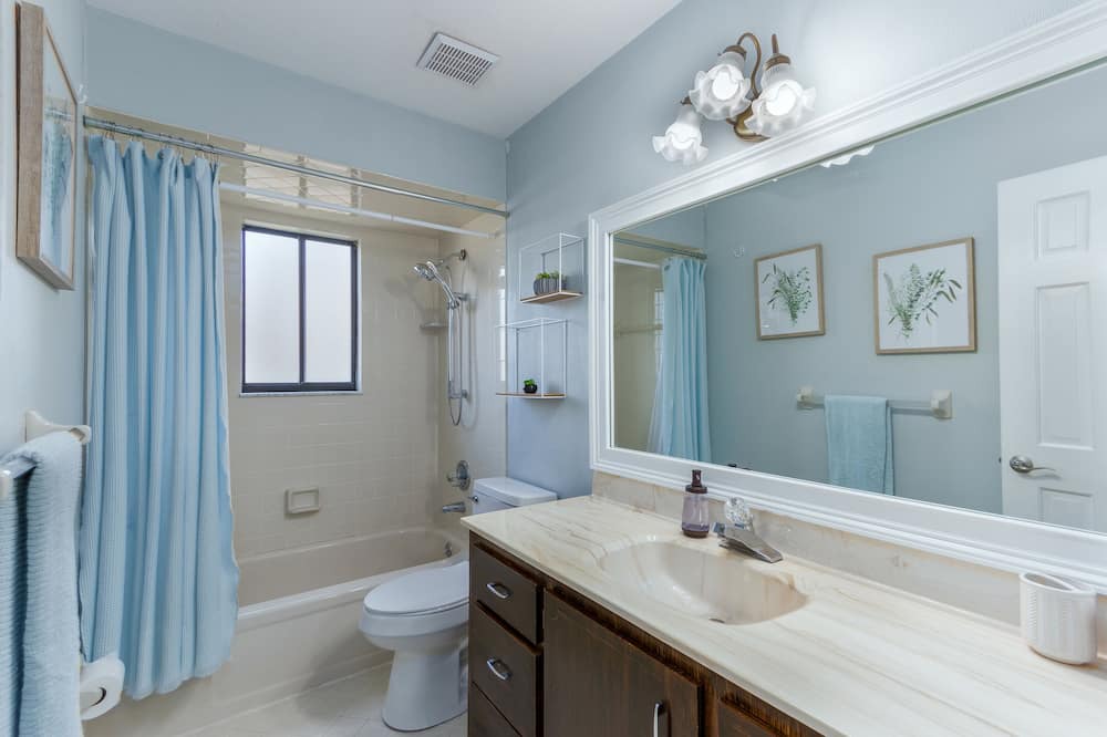Photo of Bathroom in Daytona Beach