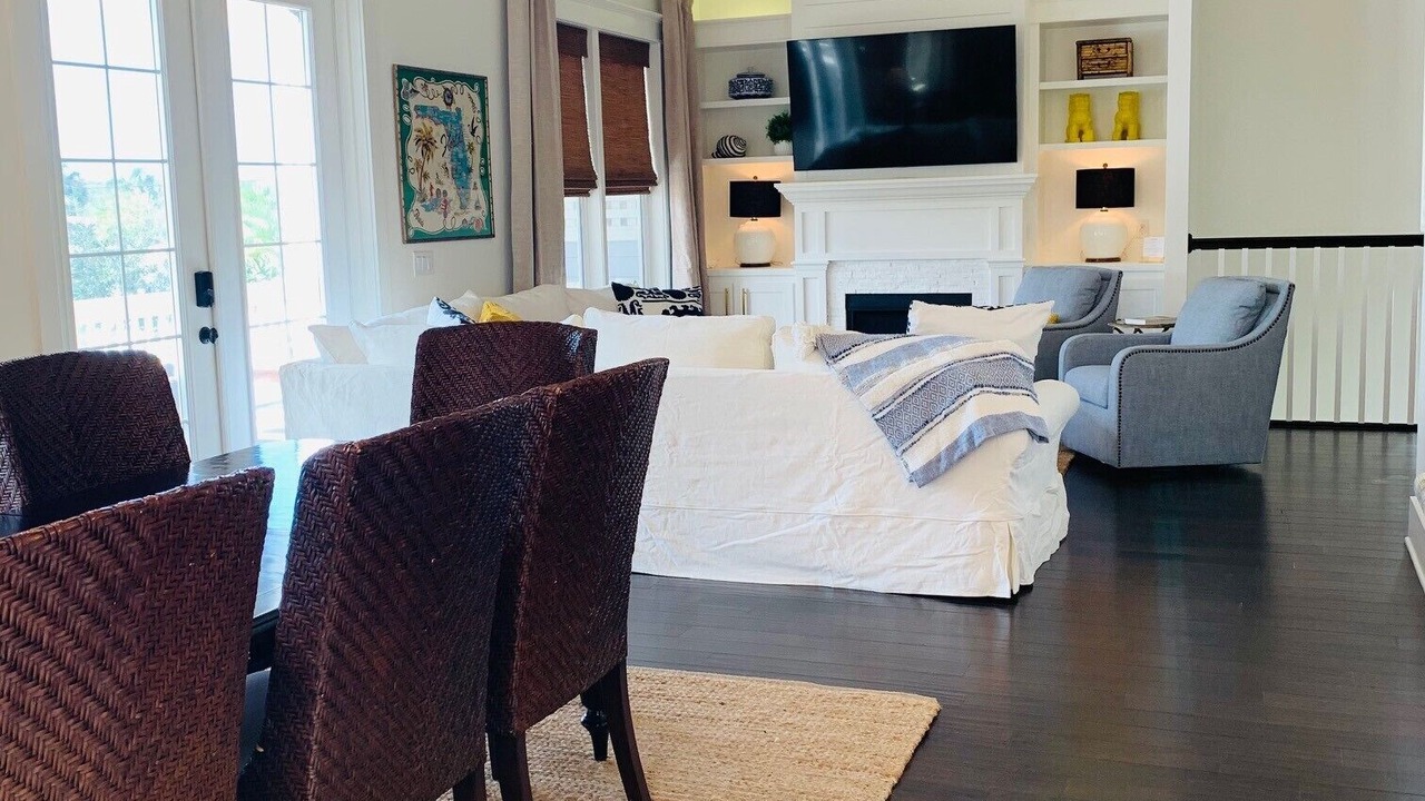 Photo of Livingroom in Horton Shores