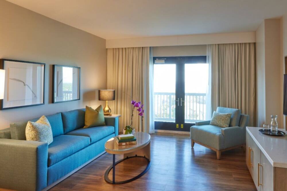 Photo of Bedroom in Baytowne Wharf