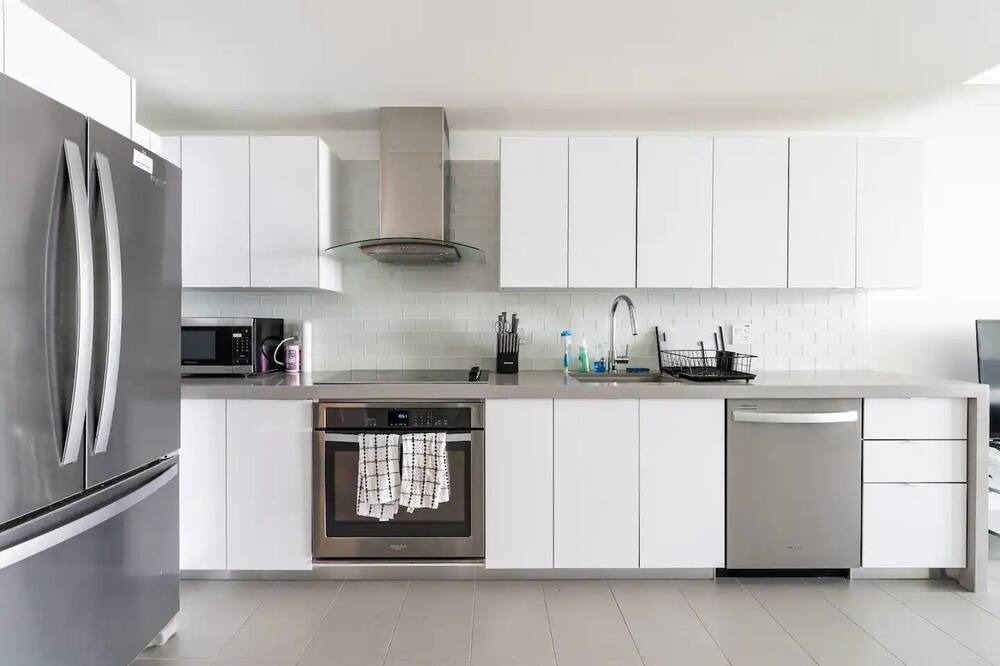 Photo of Kitchen in Town Square