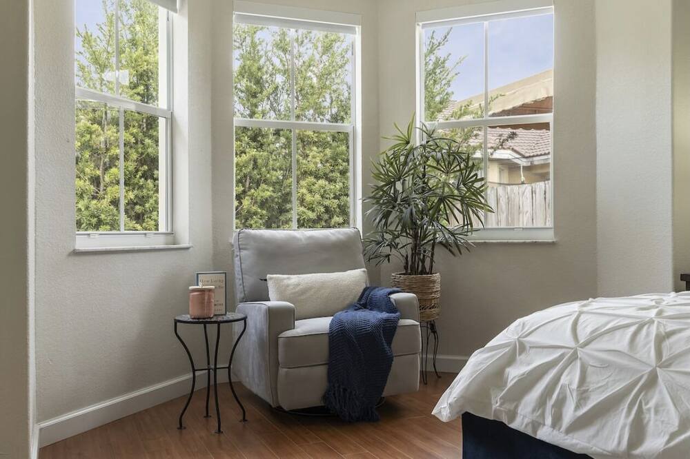 Photo of Bedroom in Tamiami