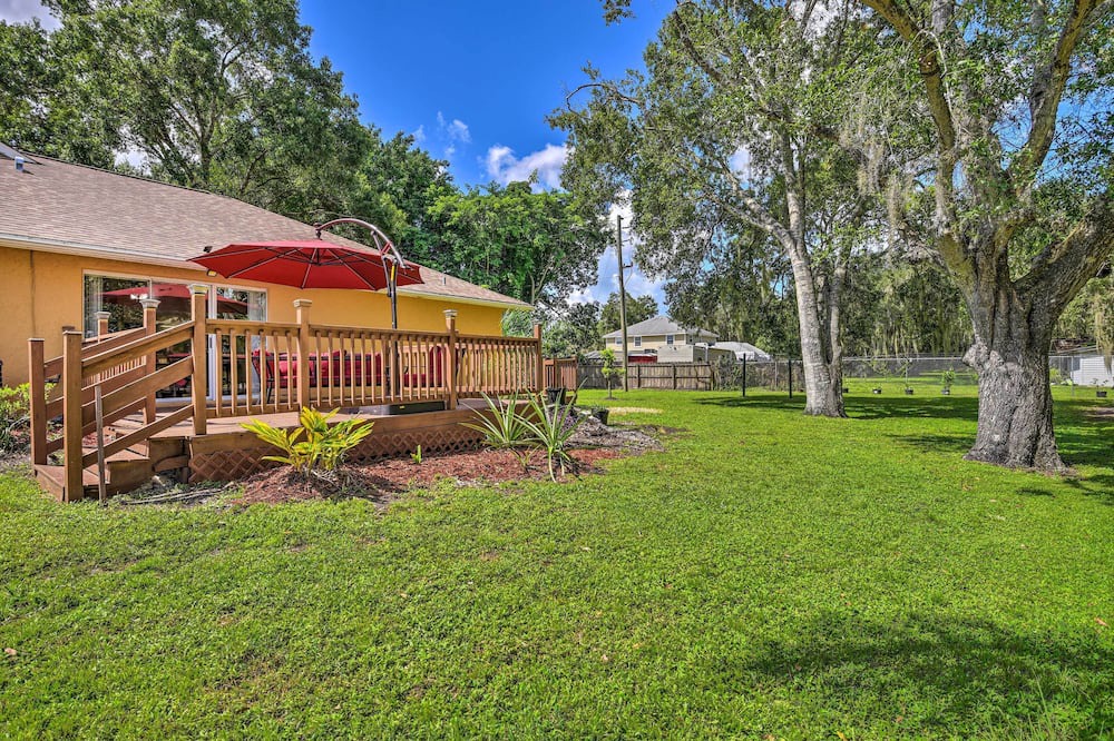 Photo of Outdoor in Fruitville