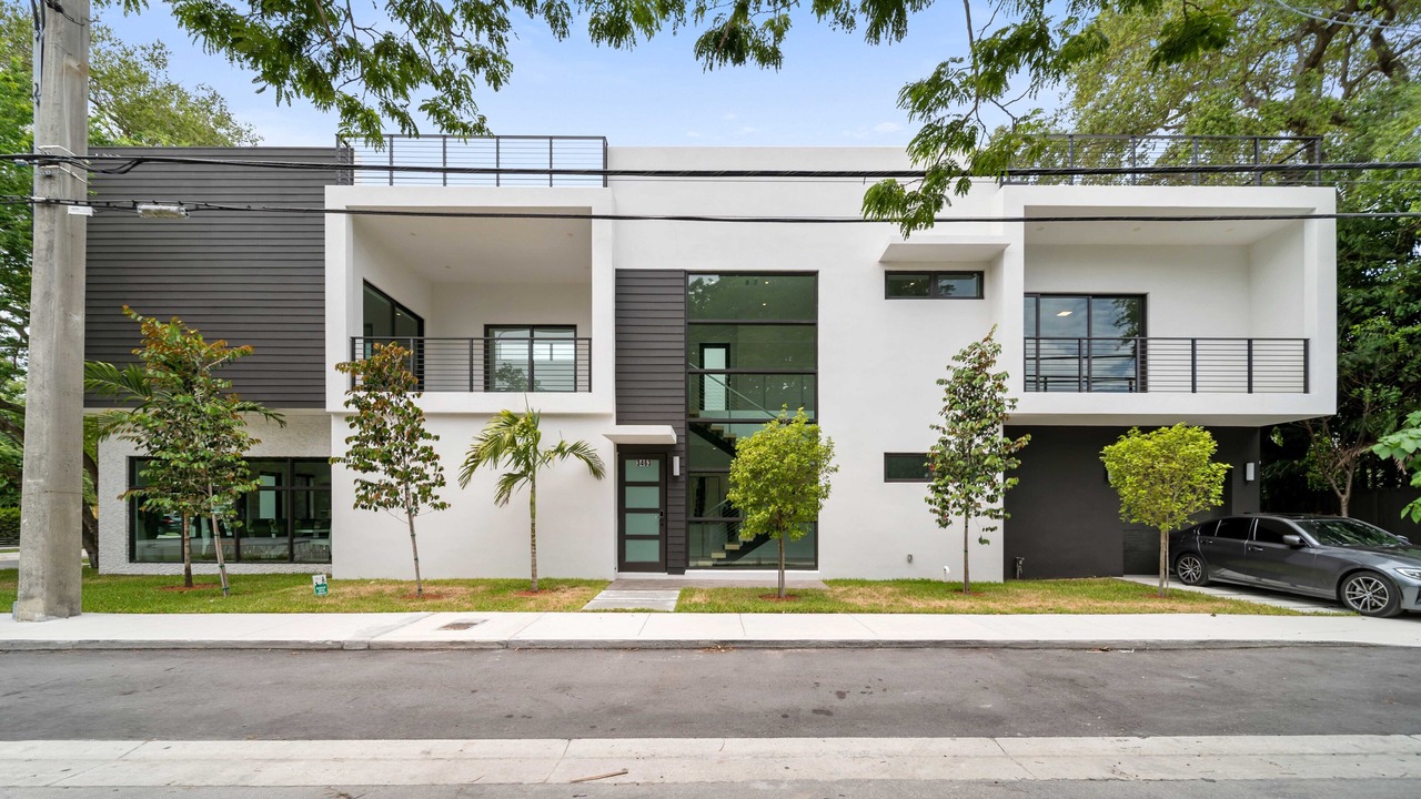 Photo of Outdoor in Southwest Coconut Grove