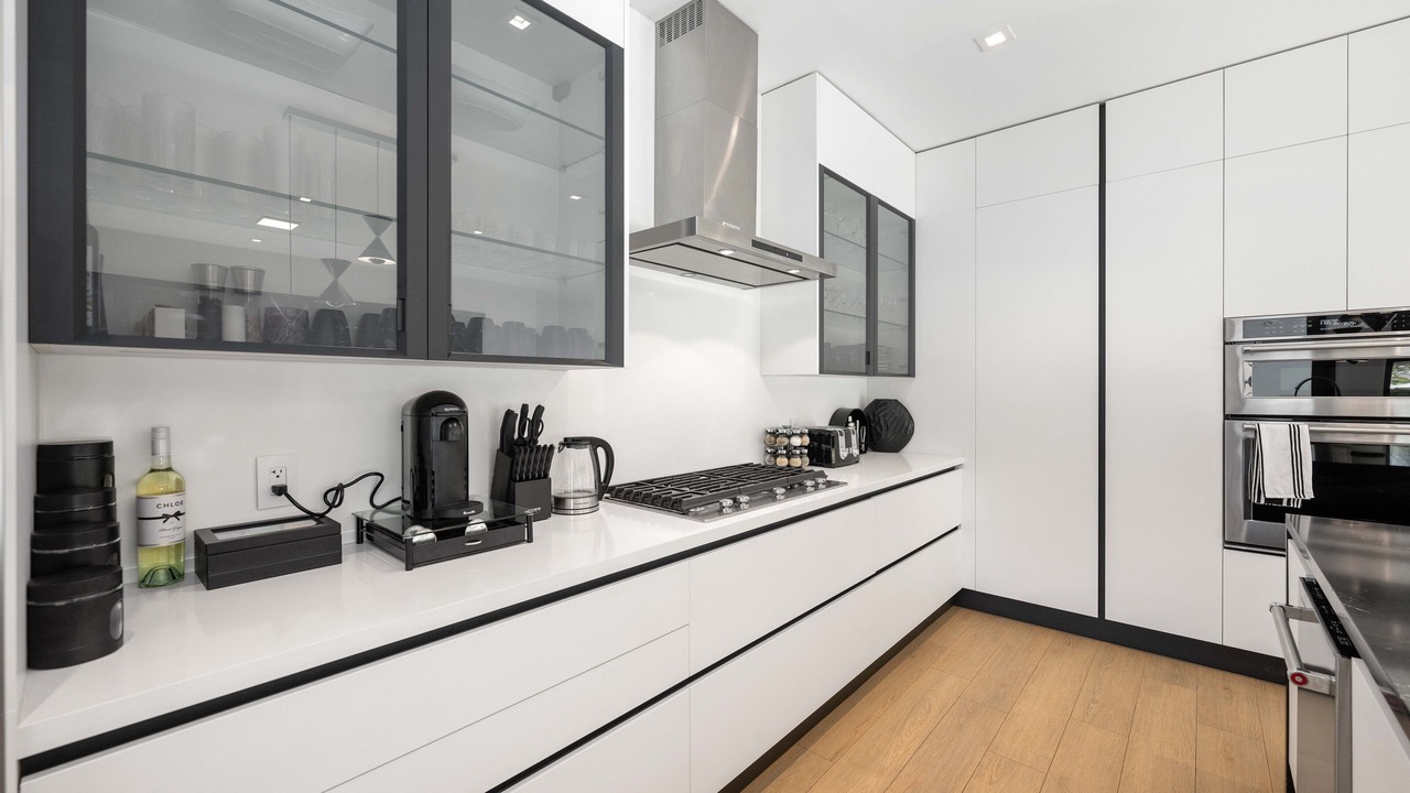 Photo of Kitchen in Southwest Coconut Grove