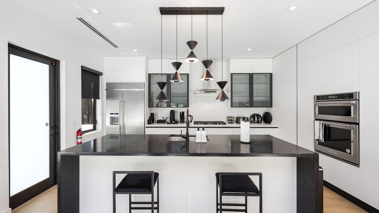 Photo of Kitchen in Southwest Coconut Grove