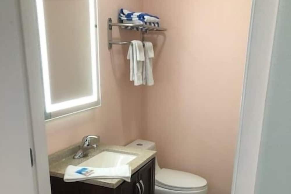 Photo of Bathroom in Ocean View Halifax Estates