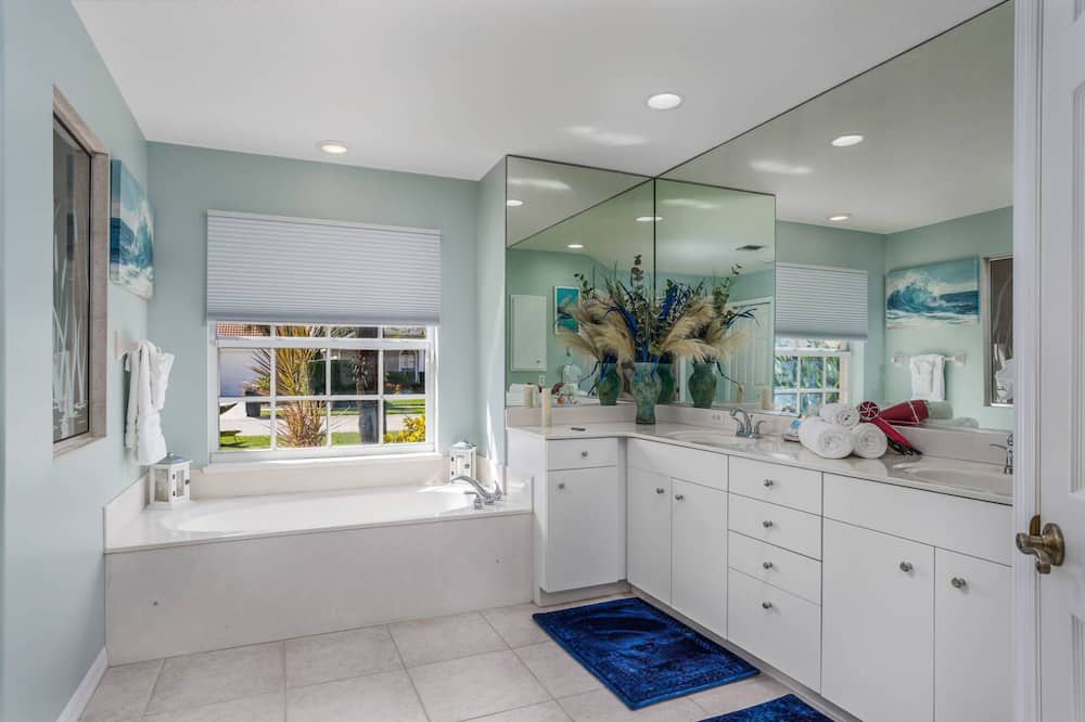Photo of Bathroom in Nokomis
