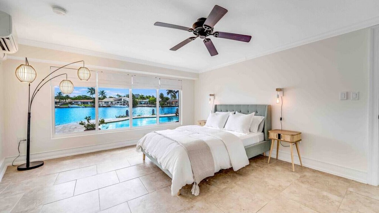Photo of Bedroom in Cypress Lakes