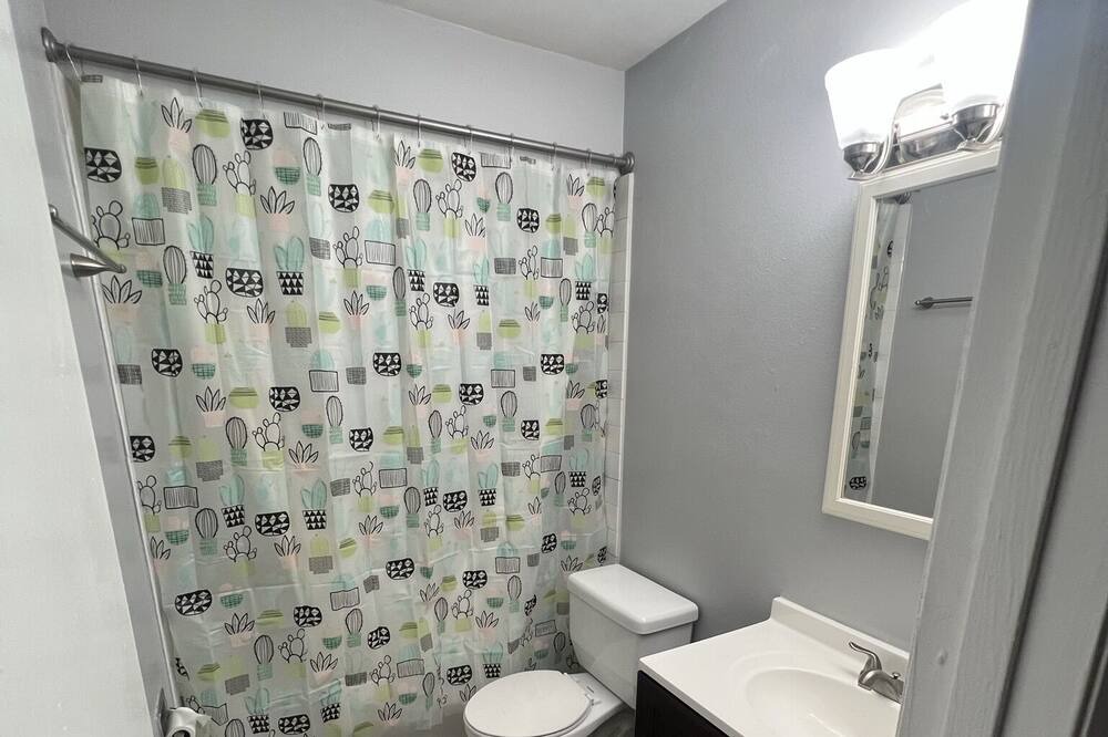Photo of Bathroom in Ballast Point