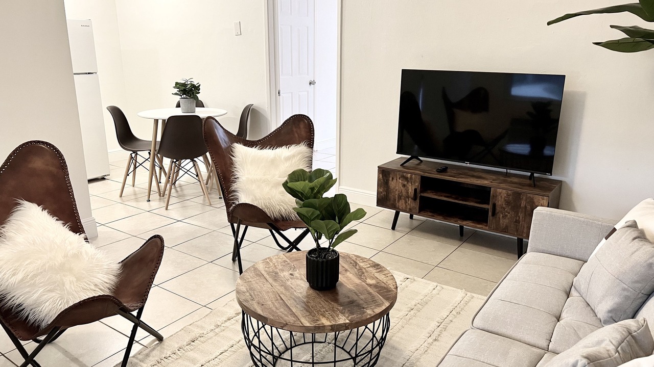 Photo of Livingroom in Riverside Park