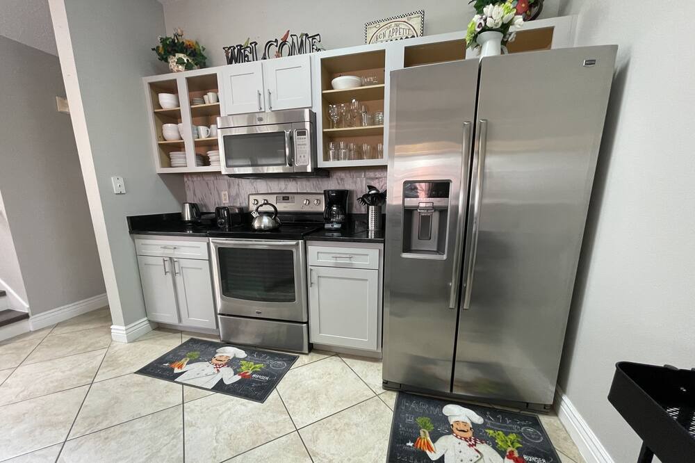 Photo of Kitchen in Lake Berkley