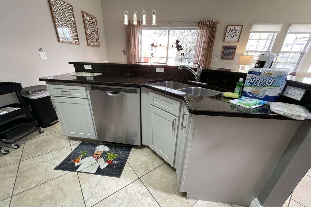 Photo of Kitchen in Lake Berkley