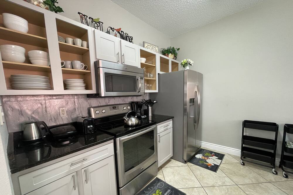 Photo of Kitchen in Lake Berkley
