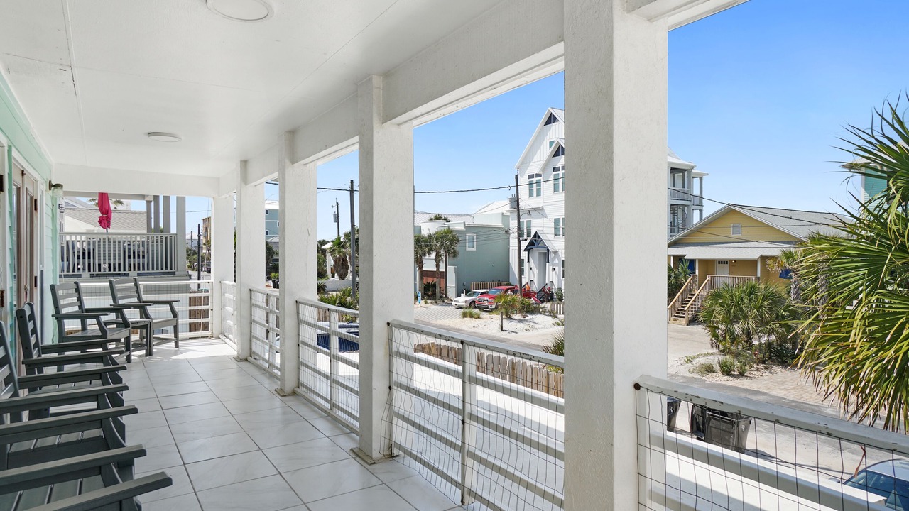 Photo of Patio Balcony in Holiday Beach