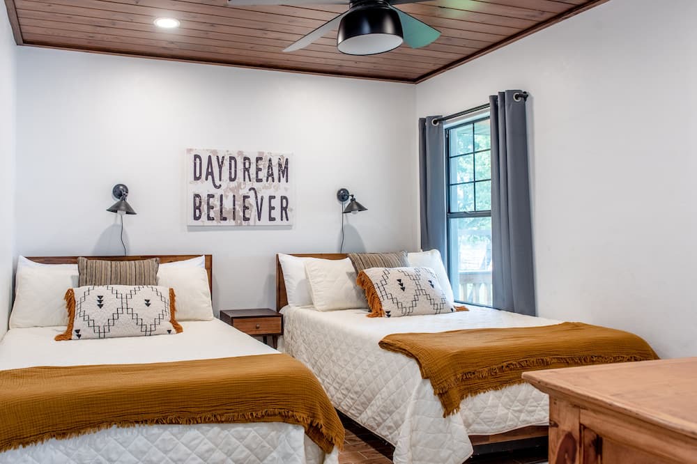 Photo of Bedroom in Florida South Atlantic Coast