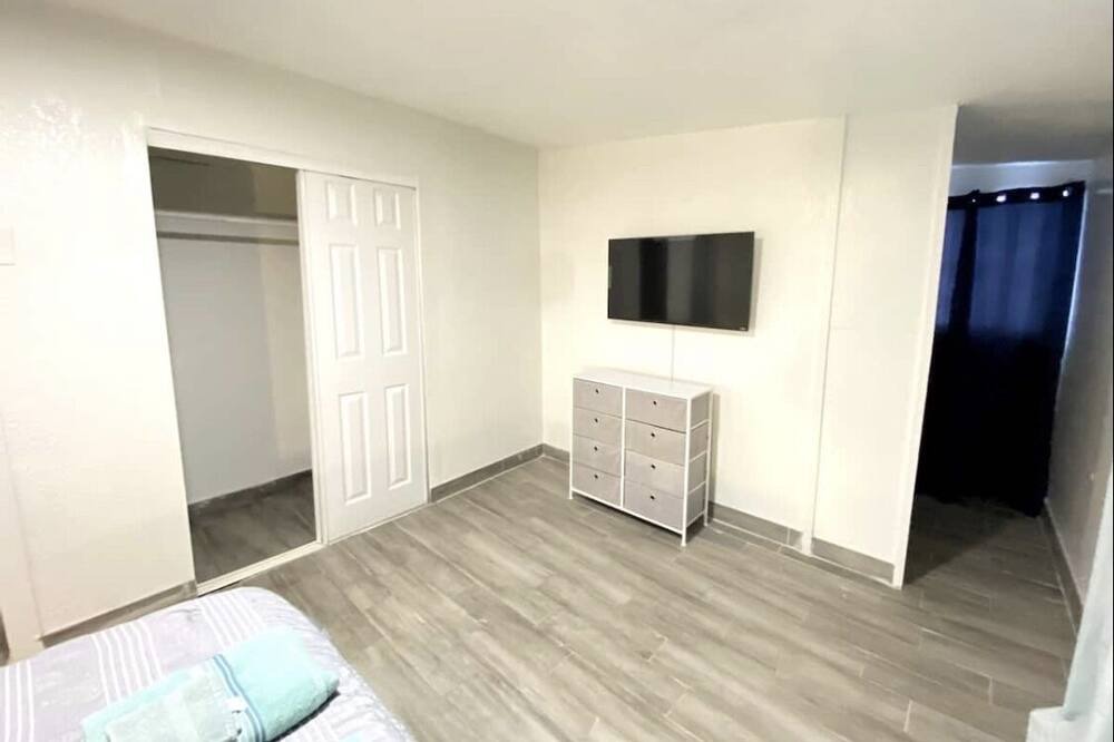 Photo of Bedroom in Little Haiti