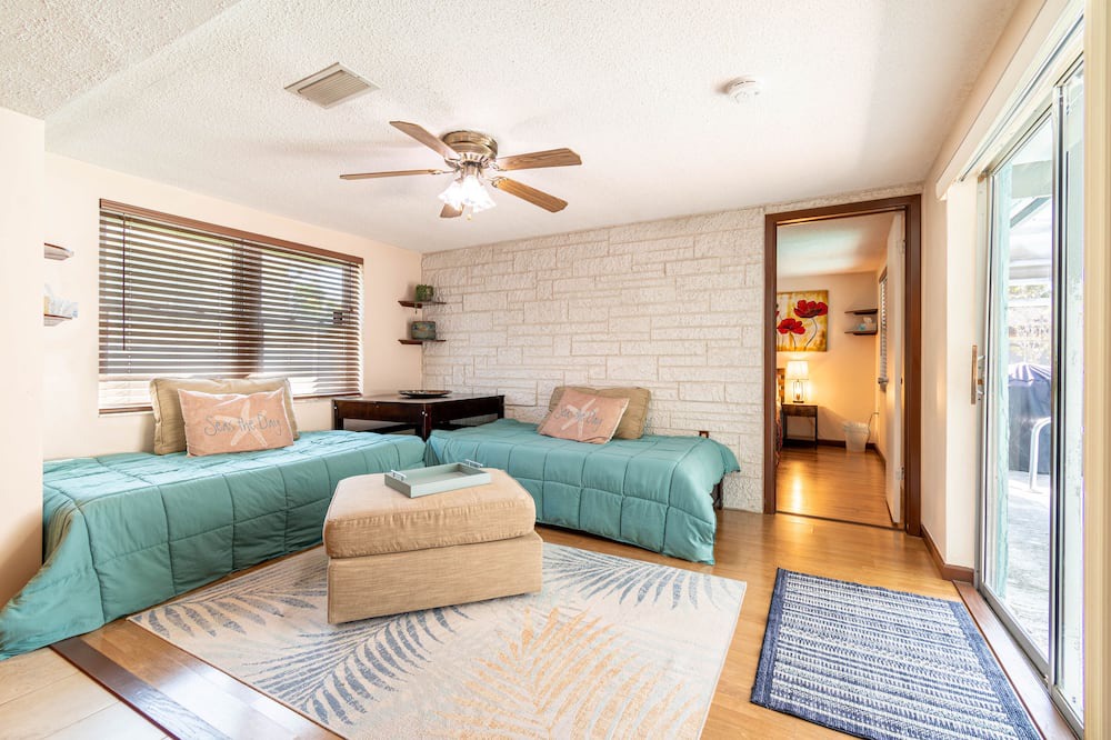 Photo of Bedroom in Jasmine Estates
