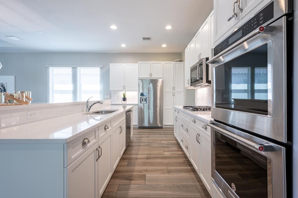 Photo of Kitchen in Parkland