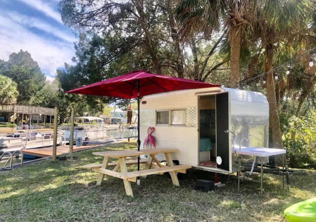 Photo of Outdoor in Weeki Wachee Gardens