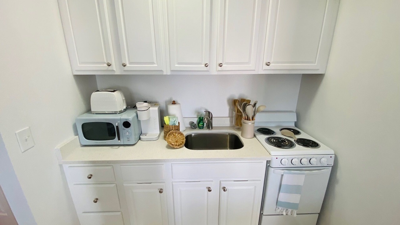 Photo of Kitchen in Pass-a-Grille Historic District