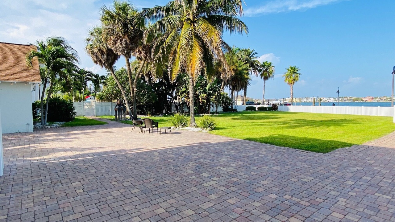 Photo of Outdoor in Pass-a-Grille Historic District