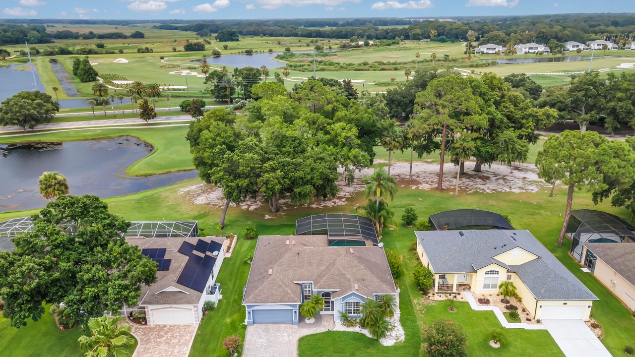 Photo of Outdoor in Ridgewood Lakes