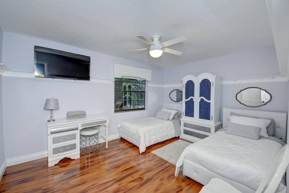 Photo of Bedroom in Wellington