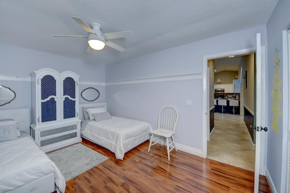 Photo of Livingroom in Wellington