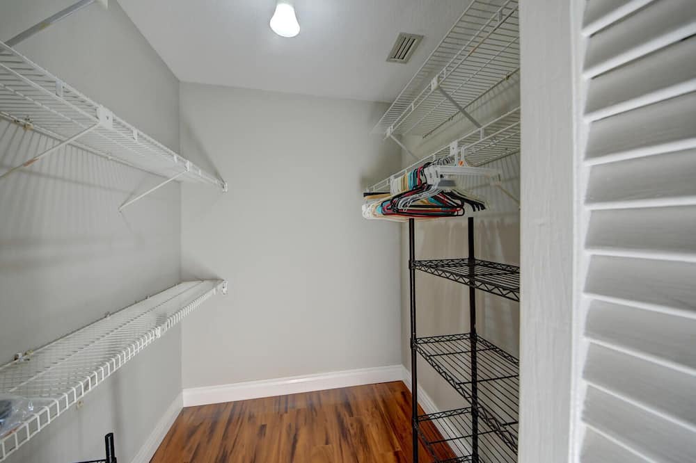 Photo of Bedroom in Wellington