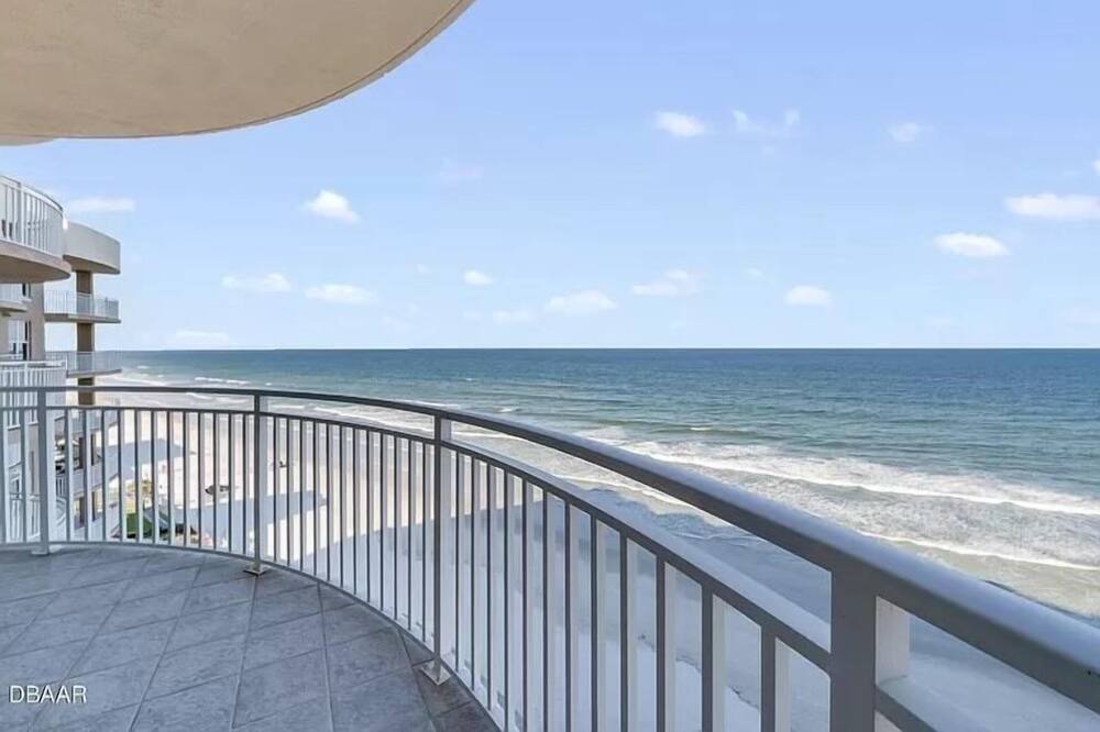 Photo of Patio Balcony in Bridgeport Heights