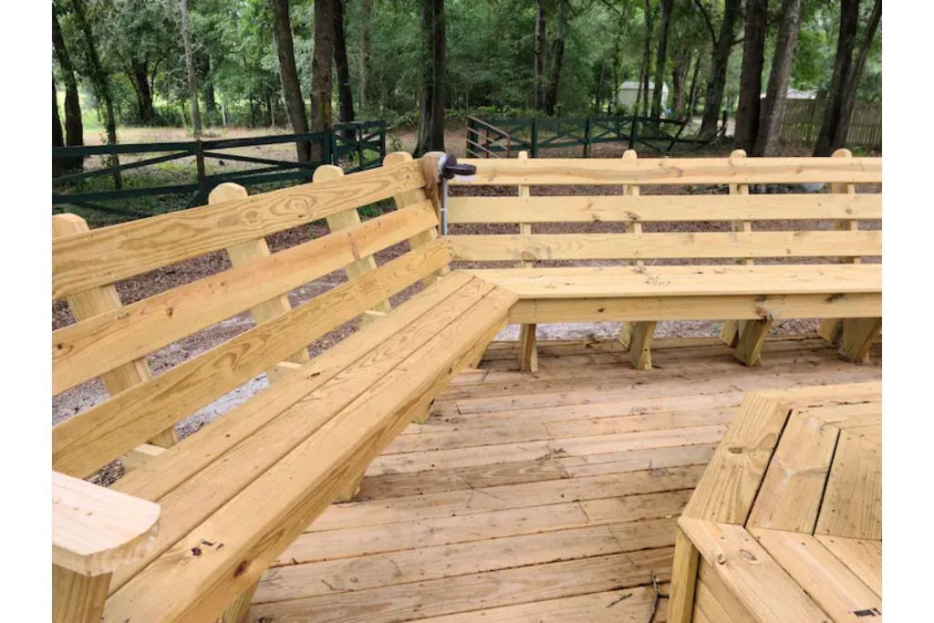 Photo of Others in Dowling Park