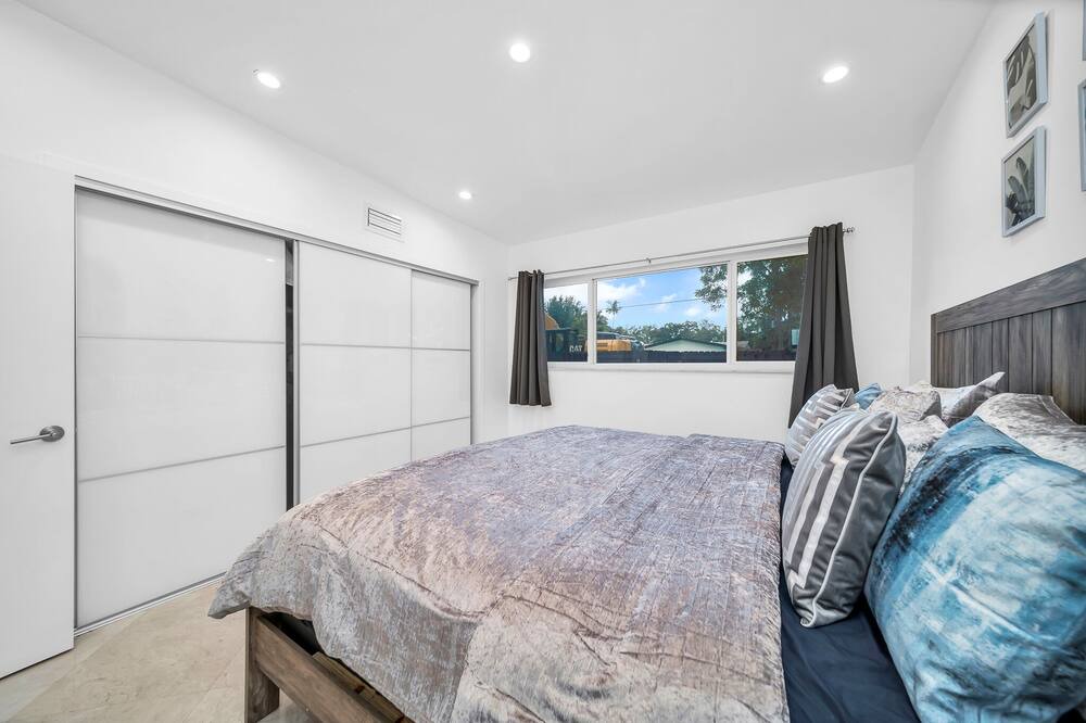 Photo of Bedroom in North Miami Beach