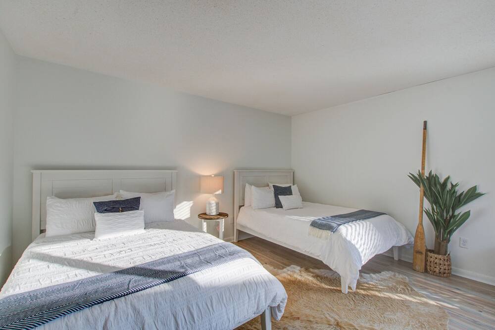 Photo of Others in Spinnaker Beachhouses