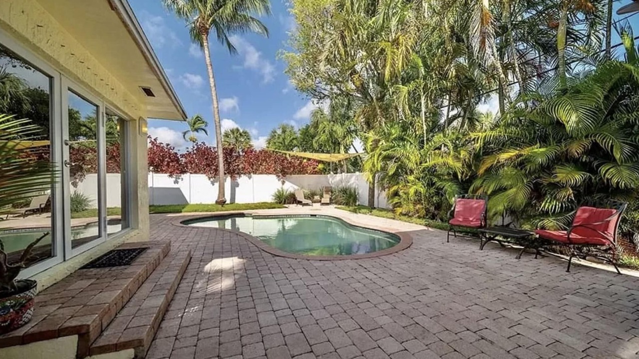 Photo of Others in Garden Isles