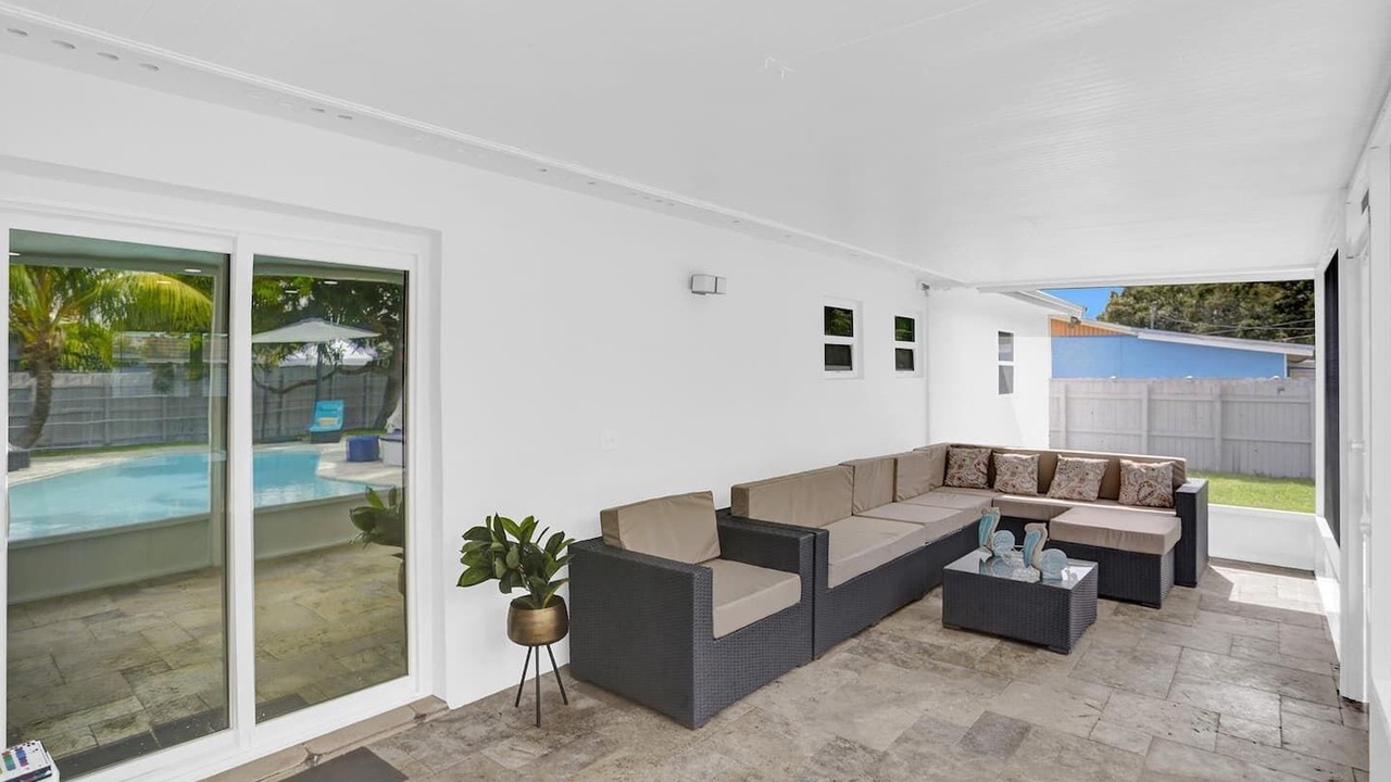 Photo of Patio Balcony in Driftwood